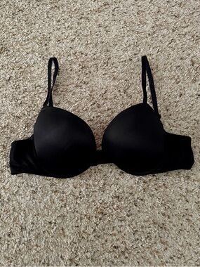 PINK Victoria's Secret Black Push Up Padded Bra